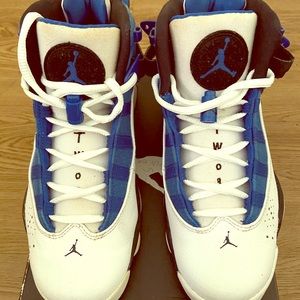 GREAT CONDITION JORDANS